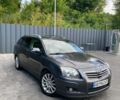 Серый Тойота Авенсис, объемом двигателя 2.23 л и пробегом 282 тыс. км за 6800 $, фото 1 на Automoto.ua