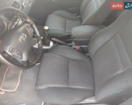 Сірий Тойота Авенсіс, об'ємом двигуна 2.2 л та пробігом 255 тис. км за 7000 $, фото 8 на Automoto.ua