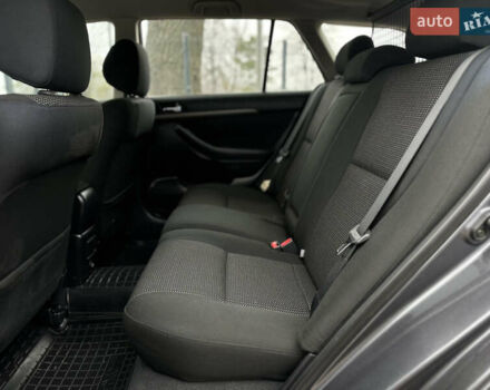 Серый Тойота Авенсис, объемом двигателя 1.8 л и пробегом 219 тыс. км за 6700 $, фото 34 на Automoto.ua