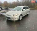Серый Тойота Авенсис, объемом двигателя 1.8 л и пробегом 282 тыс. км за 7800 $, фото 1 на Automoto.ua