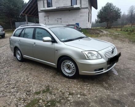 Серый Тойота Авенсис, объемом двигателя 2 л и пробегом 303 тыс. км за 2300 $, фото 3 на Automoto.ua