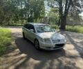 Серый Тойота Авенсис, объемом двигателя 2 л и пробегом 300 тыс. км за 2500 $, фото 1 на Automoto.ua