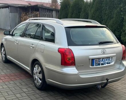 Сірий Тойота Авенсіс, об'ємом двигуна 2 л та пробігом 310 тис. км за 2750 $, фото 2 на Automoto.ua