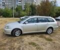 Серый Тойота Авенсис, объемом двигателя 2 л и пробегом 420 тыс. км за 3029 $, фото 1 на Automoto.ua