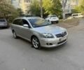 Сірий Тойота Авенсіс, об'ємом двигуна 2.2 л та пробігом 300 тис. км за 4950 $, фото 1 на Automoto.ua