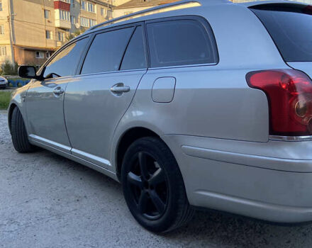 Серый Тойота Авенсис, объемом двигателя 2.23 л и пробегом 306 тыс. км за 5200 $, фото 2 на Automoto.ua