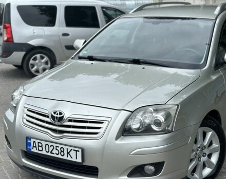 Серый Тойота Авенсис, объемом двигателя 0 л и пробегом 200 тыс. км за 7000 $, фото 4 на Automoto.ua