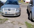 Сірий Тойота Авенсіс, об'ємом двигуна 0 л та пробігом 273 тис. км за 5300 $, фото 1 на Automoto.ua