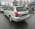 Серый Тойота Авенсис, объемом двигателя 1.8 л и пробегом 282 тыс. км за 7800 $, фото 1 на Automoto.ua