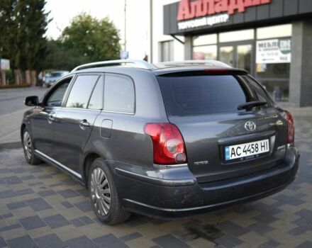 Серый Тойота Авенсис, объемом двигателя 2 л и пробегом 259 тыс. км за 4800 $, фото 3 на Automoto.ua