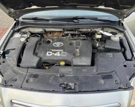 Сірий Тойота Авенсіс, об'ємом двигуна 2 л та пробігом 310 тис. км за 2750 $, фото 3 на Automoto.ua