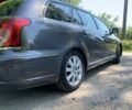 Серый Тойота Авенсис, объемом двигателя 2 л и пробегом 382 тыс. км за 6700 $, фото 7 на Automoto.ua