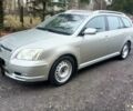 Серый Тойота Авенсис, объемом двигателя 2 л и пробегом 303 тыс. км за 2300 $, фото 2 на Automoto.ua