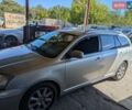 Серый Тойота Авенсис, объемом двигателя 2.2 л и пробегом 276 тыс. км за 5000 $, фото 1 на Automoto.ua