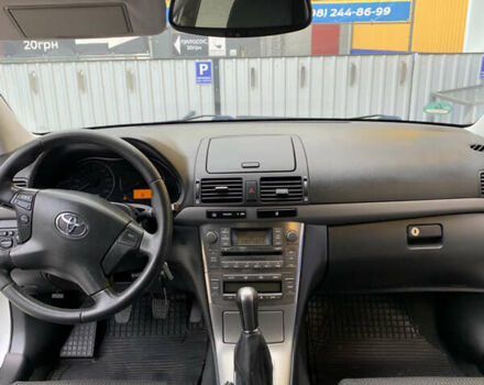 Сірий Тойота Авенсіс, об'ємом двигуна 1.79 л та пробігом 235 тис. км за 5999 $, фото 12 на Automoto.ua