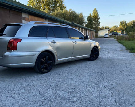 Серый Тойота Авенсис, объемом двигателя 2.23 л и пробегом 306 тыс. км за 5200 $, фото 6 на Automoto.ua