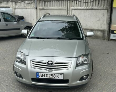 Серый Тойота Авенсис, объемом двигателя 0 л и пробегом 200 тыс. км за 7000 $, фото 1 на Automoto.ua