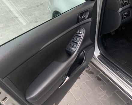 Сірий Тойота Авенсіс, об'ємом двигуна 1.79 л та пробігом 235 тис. км за 5999 $, фото 7 на Automoto.ua
