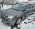 Серый Тойота Авенсис, объемом двигателя 2 л и пробегом 259 тыс. км за 4799 $, фото 4 на Automoto.ua