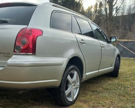 Серый Тойота Авенсис, объемом двигателя 2.2 л и пробегом 298 тыс. км за 6500 $, фото 4 на Automoto.ua