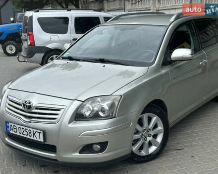 Сірий Тойота Авенсіс, об'ємом двигуна 1.8 л та пробігом 200 тис. км за 7500 $, фото 5 на Automoto.ua
