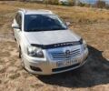 Серый Тойота Авенсис, объемом двигателя 2 л и пробегом 307 тыс. км за 7500 $, фото 1 на Automoto.ua