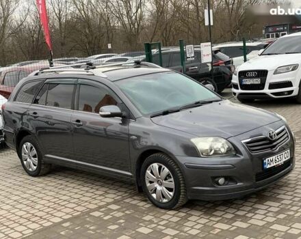 Серый Тойота Авенсис, объемом двигателя 2.2 л и пробегом 272 тыс. км за 4000 $, фото 6 на Automoto.ua