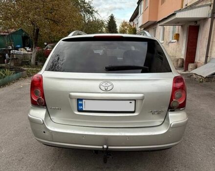Серый Тойота Авенсис, объемом двигателя 2.2 л и пробегом 460 тыс. км за 5700 $, фото 3 на Automoto.ua