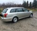 Серый Тойота Авенсис, объемом двигателя 2 л и пробегом 303 тыс. км за 2300 $, фото 1 на Automoto.ua