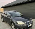 Серый Тойота Авенсис, объемом двигателя 2.2 л и пробегом 280 тыс. км за 2800 $, фото 1 на Automoto.ua