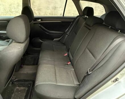 Серый Тойота Авенсис, объемом двигателя 2.2 л и пробегом 460 тыс. км за 5700 $, фото 10 на Automoto.ua