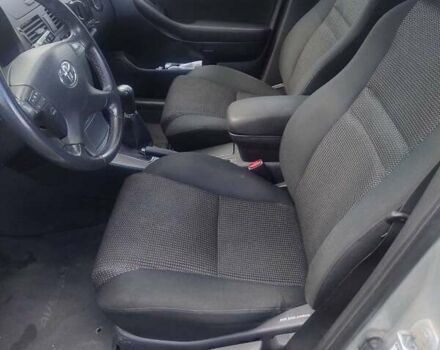 Сірий Тойота Авенсіс, об'ємом двигуна 1.8 л та пробігом 334 тис. км за 6500 $, фото 10 на Automoto.ua