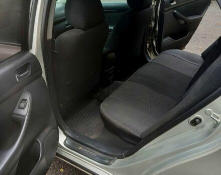 Сірий Тойота Авенсіс, об'ємом двигуна 2.2 л та пробігом 229 тис. км за 5800 $, фото 8 на Automoto.ua