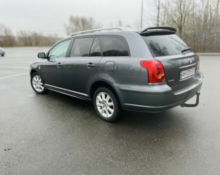 Серый Тойота Авенсис, объемом двигателя 2.2 л и пробегом 411 тыс. км за 5800 $, фото 1 на Automoto.ua