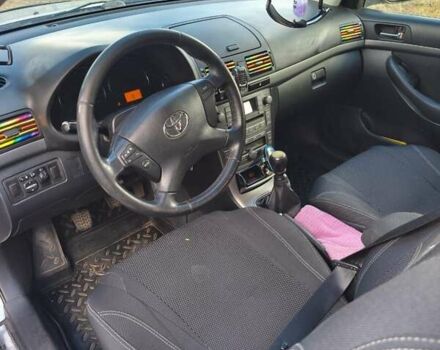 Серый Тойота Авенсис, объемом двигателя 2 л и пробегом 307 тыс. км за 7500 $, фото 11 на Automoto.ua