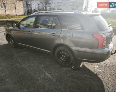 Сірий Тойота Авенсіс, об'ємом двигуна 2 л та пробігом 381 тис. км за 6000 $, фото 1 на Automoto.ua