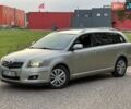 Серый Тойота Авенсис, объемом двигателя 2.2 л и пробегом 302 тыс. км за 2600 $, фото 1 на Automoto.ua