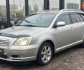 Серый Тойота Авенсис, объемом двигателя 2.2 л и пробегом 299 тыс. км за 7490 $, фото 2 на Automoto.ua
