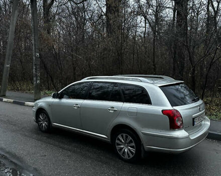 Сірий Тойота Авенсіс, об'ємом двигуна 2.2 л та пробігом 293 тис. км за 5400 $, фото 2 на Automoto.ua