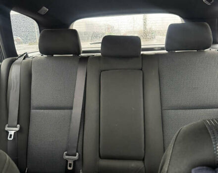 Серый Тойота Авенсис, объемом двигателя 2.2 л и пробегом 367 тыс. км за 6800 $, фото 4 на Automoto.ua