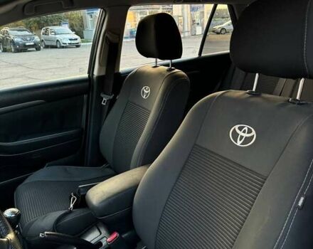 Серый Тойота Авенсис, объемом двигателя 2.23 л и пробегом 245 тыс. км за 5700 $, фото 1 на Automoto.ua