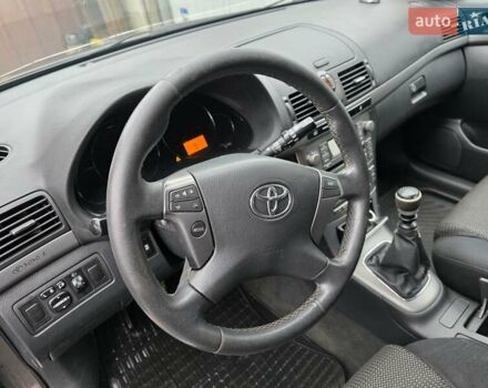 Серый Тойота Авенсис, объемом двигателя 2.2 л и пробегом 340 тыс. км за 3999 $, фото 20 на Automoto.ua