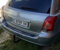 Сірий Тойота Авенсіс, об'ємом двигуна 2 л та пробігом 409 тис. км за 7000 $, фото 6 на Automoto.ua