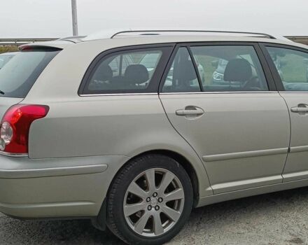 Серый Тойота Авенсис, объемом двигателя 2 л и пробегом 353 тыс. км за 6450 $, фото 11 на Automoto.ua