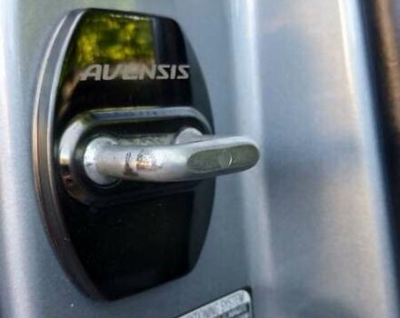 Сірий Тойота Авенсіс, об'ємом двигуна 2 л та пробігом 409 тис. км за 7000 $, фото 98 на Automoto.ua