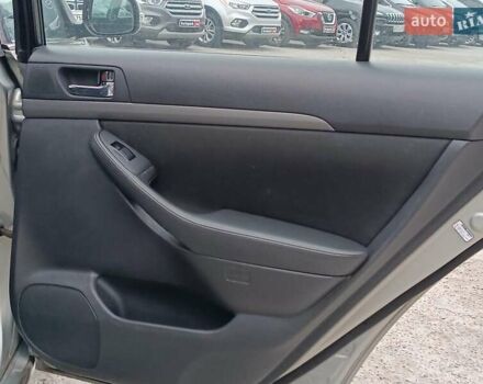 Сірий Тойота Авенсіс, об'ємом двигуна 2 л та пробігом 353 тис. км за 6450 $, фото 36 на Automoto.ua