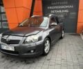Сірий Тойота Авенсіс, об'ємом двигуна 2.2 л та пробігом 250 тис. км за 5225 $, фото 1 на Automoto.ua