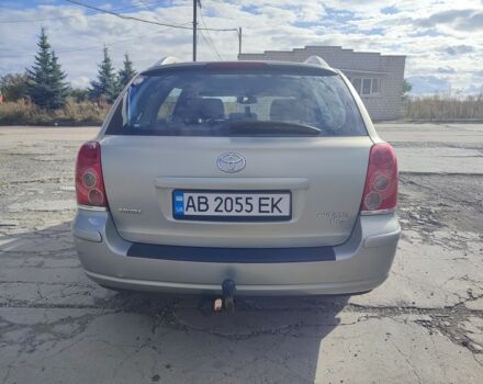 Серый Тойота Авенсис, объемом двигателя 2 л и пробегом 325 тыс. км за 5700 $, фото 3 на Automoto.ua