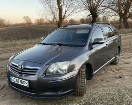 Серый Тойота Авенсис, объемом двигателя 2 л и пробегом 312 тыс. км за 6000 $, фото 12 на Automoto.ua