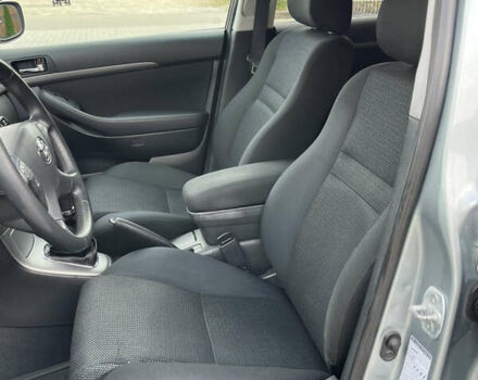 Сірий Тойота Авенсіс, об'ємом двигуна 1.8 л та пробігом 233 тис. км за 7700 $, фото 21 на Automoto.ua